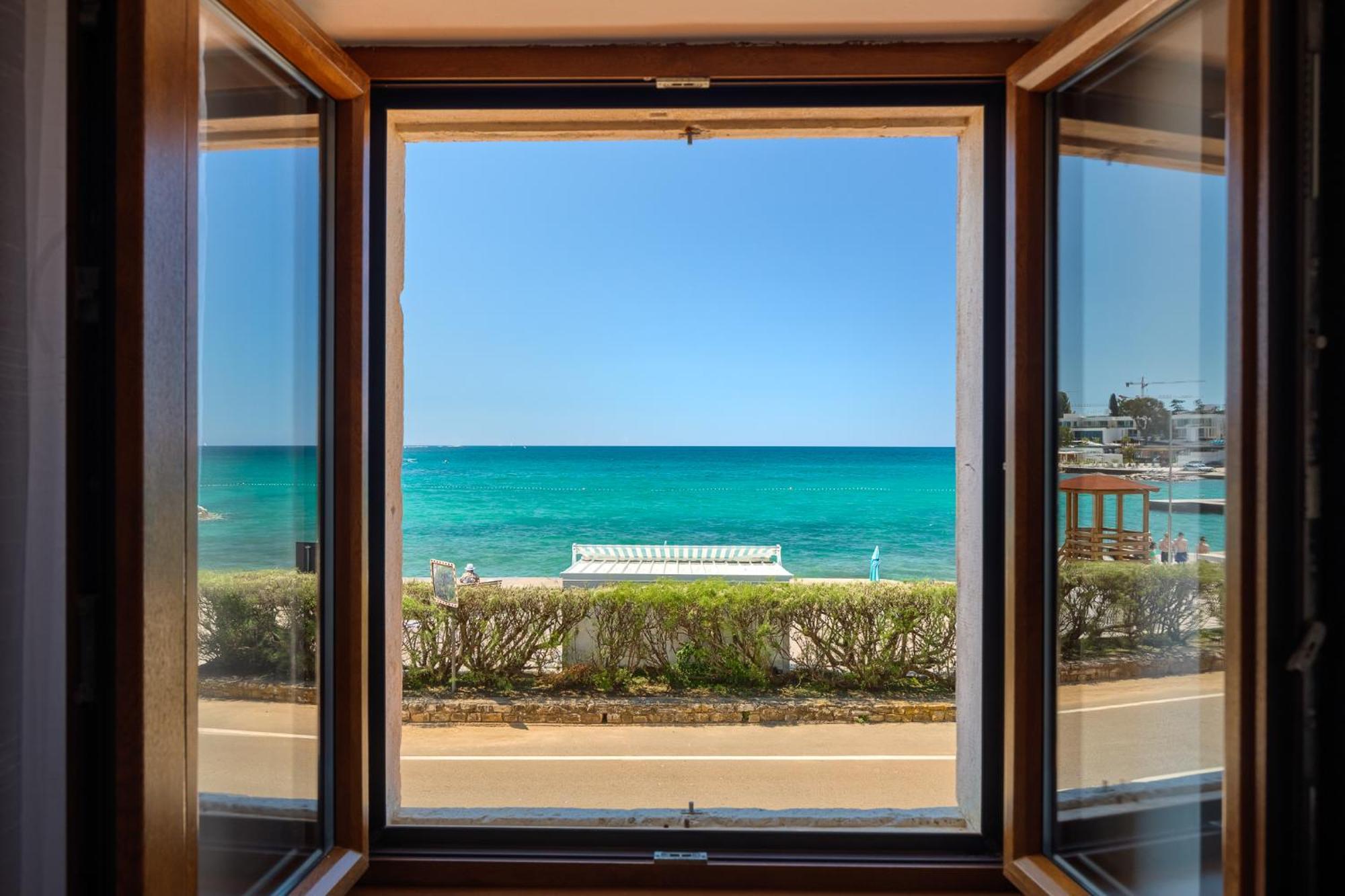 Sea Breeze Villa Poreč Buitenkant foto
